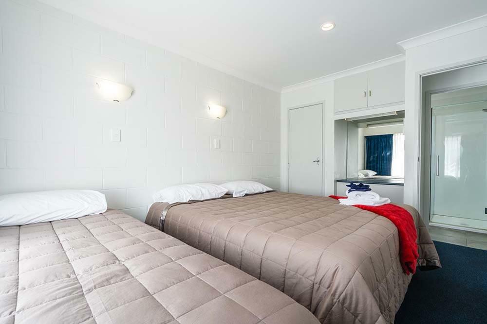 Pukekohe Motel Ngoại thất bức ảnh