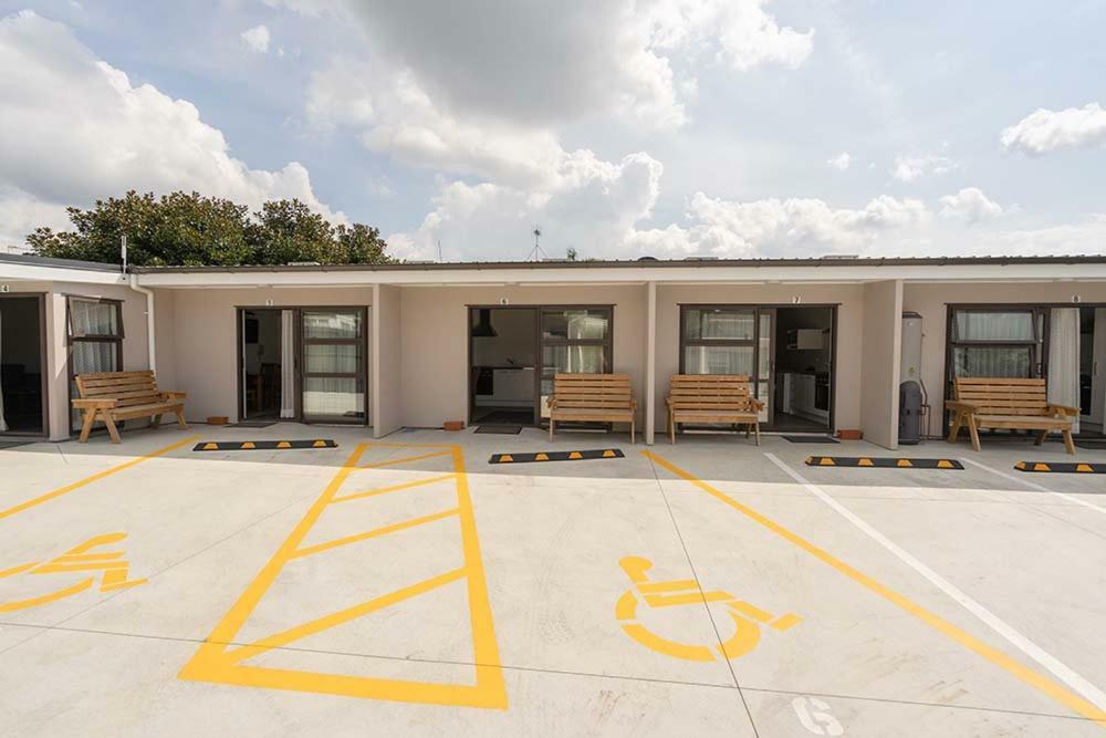 Pukekohe Motel Ngoại thất bức ảnh